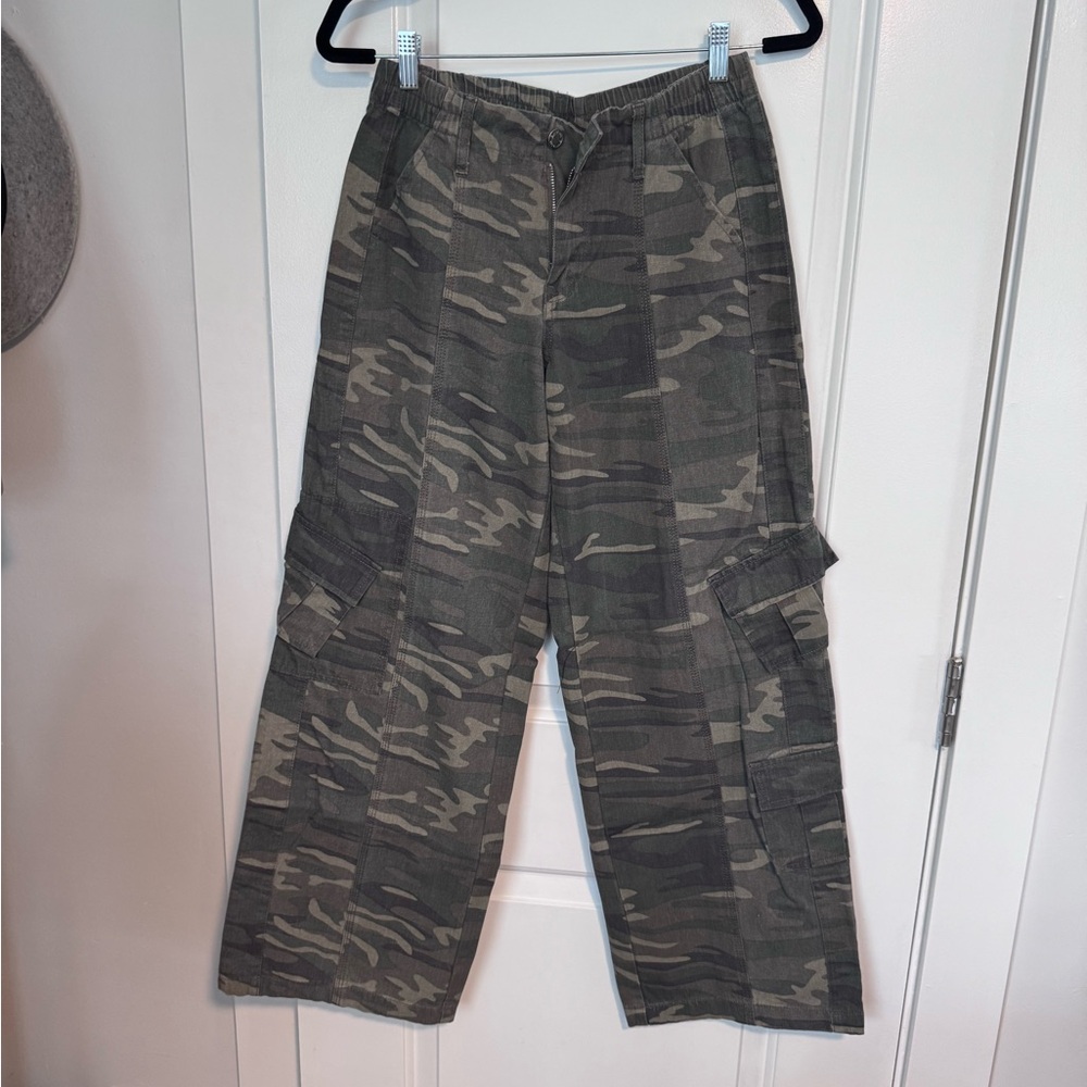 Green and Brown Cargo Pants with Elastic Waist